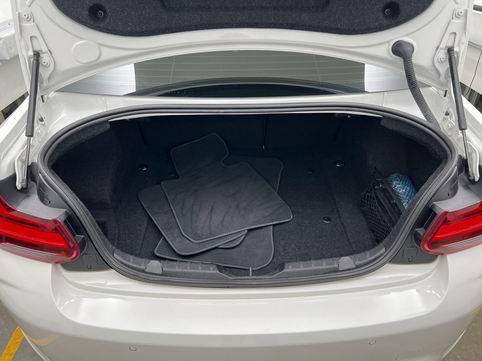 Thumbnail: 2020 BMW M2 - 4