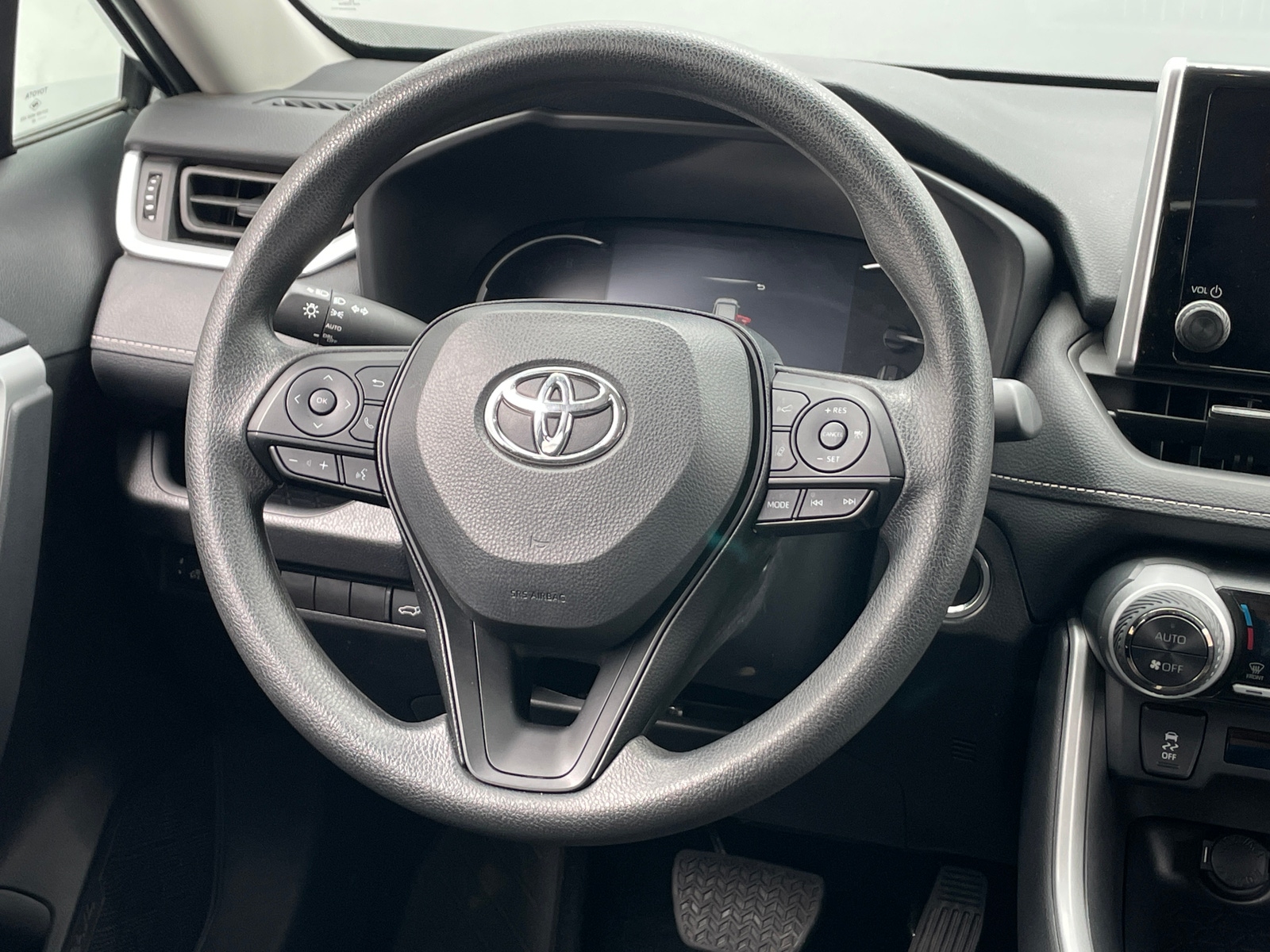 Thumbnail: 2025 Toyota RAV4 - 5