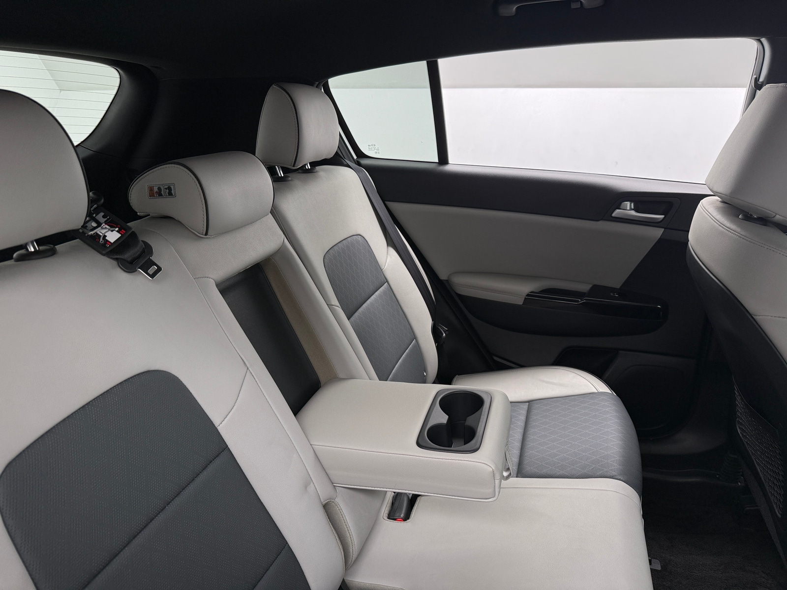 Thumbnail: 2018 Kia Sportage - 5