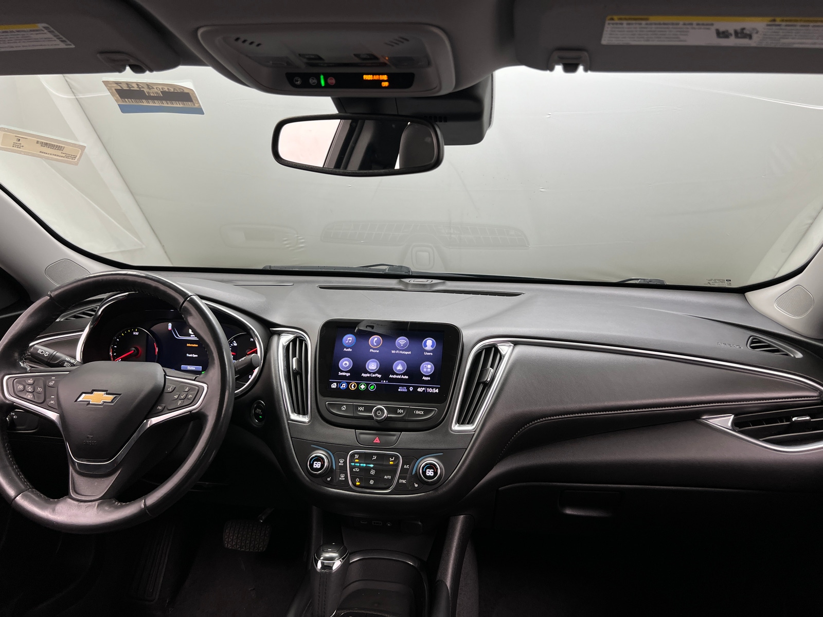 Thumbnail: 2019 Chevrolet Malibu - 2