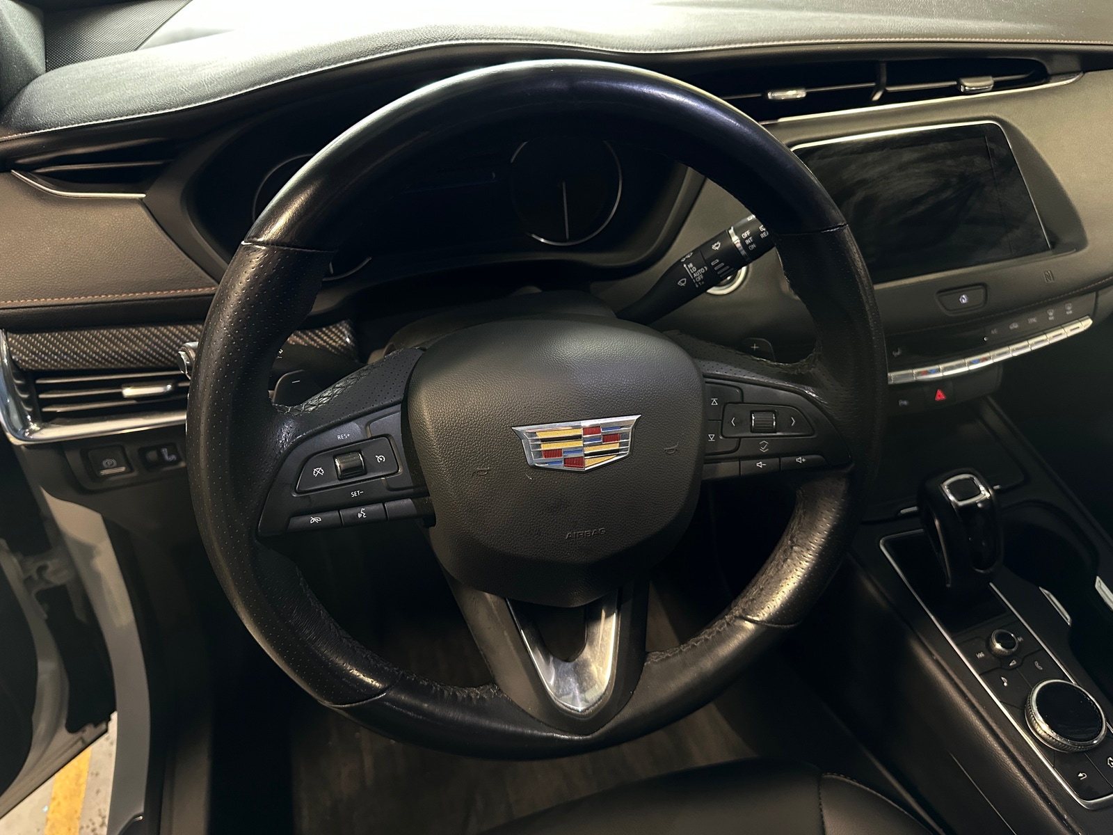 Thumbnail: 2019 Cadillac XT4 - 4