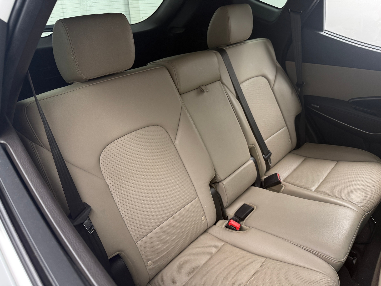 Thumbnail: 2017 Hyundai Santa Fe - 5