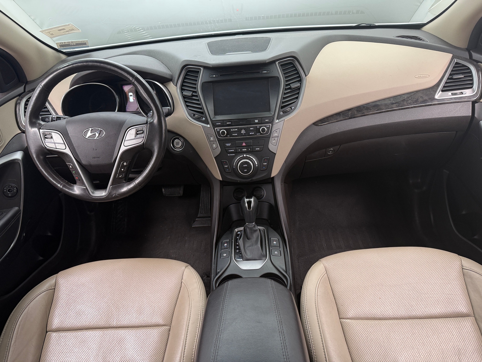 Thumbnail: 2017 Hyundai Santa Fe - 2