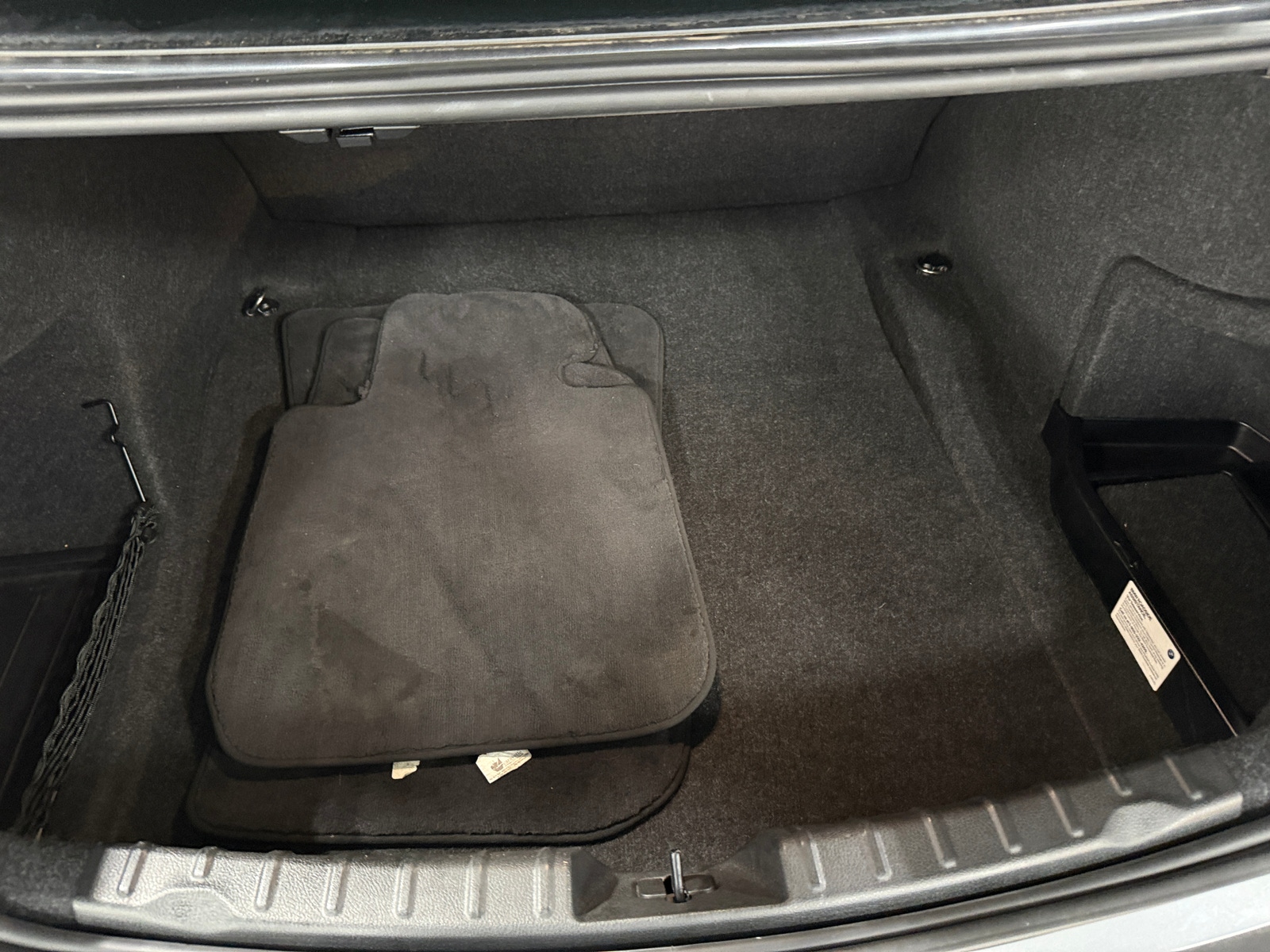 Thumbnail: 2018 BMW 3 Series - 6