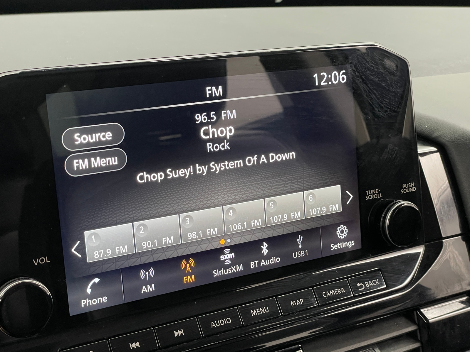 Thumbnail: 2023 Nissan Pathfinder - 3