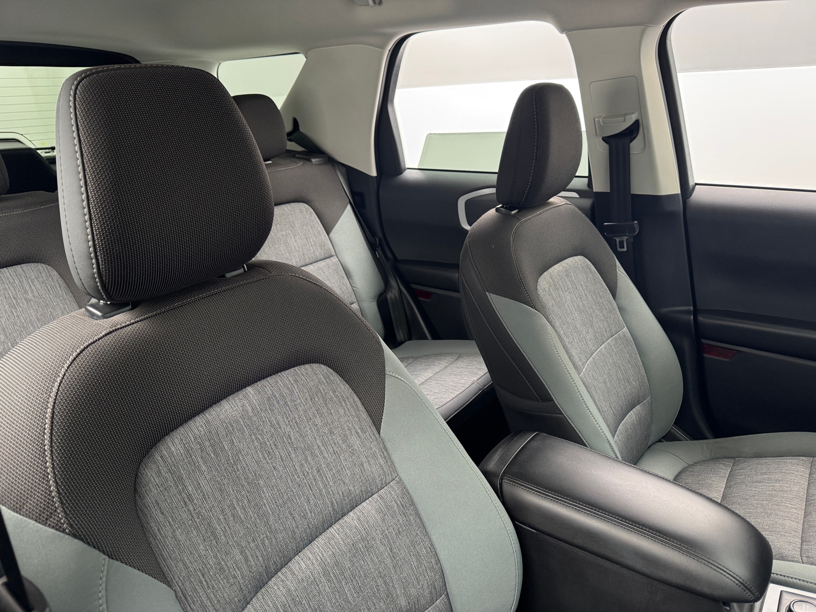 Thumbnail: 2022 Ford Bronco Sport - 2