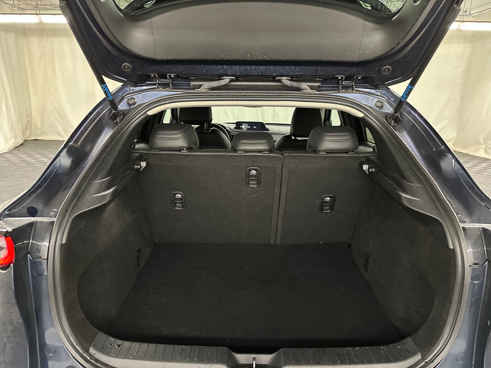 Thumbnail: 2022 Mazda CX-30 - 6