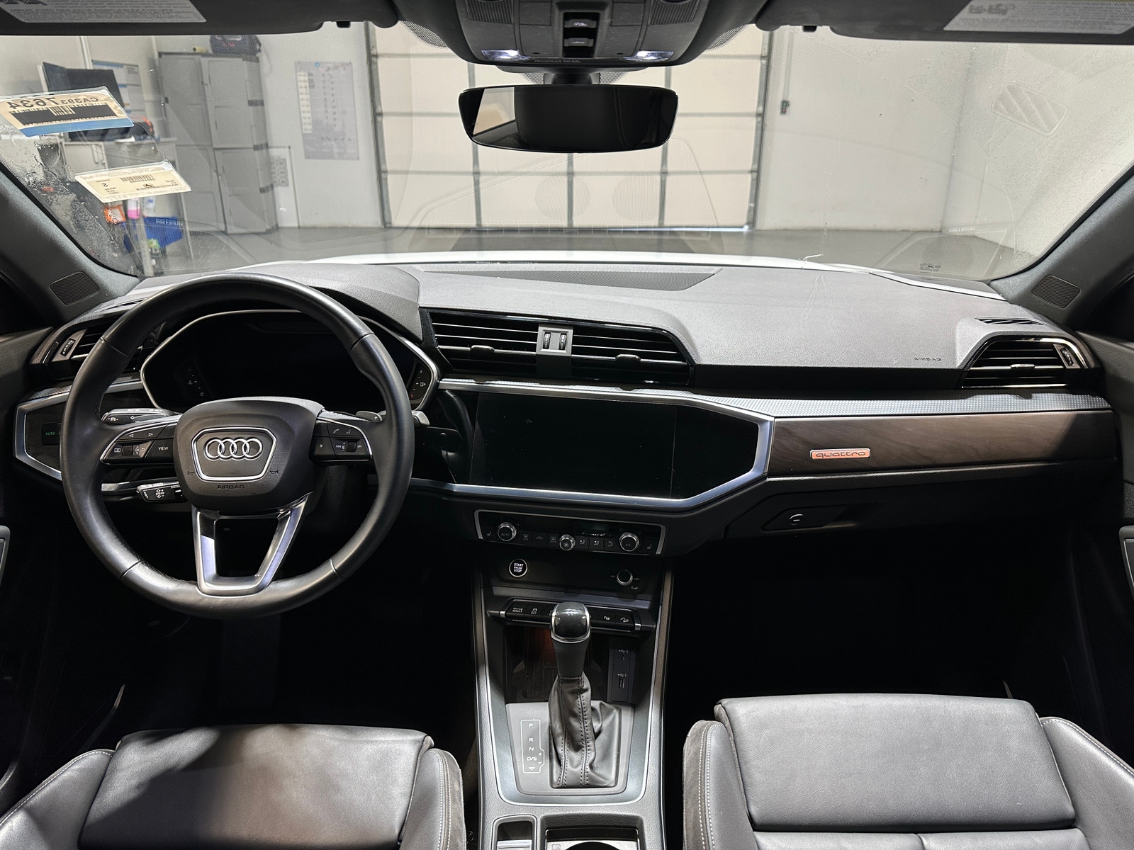 Thumbnail: 2021 Audi Q3 - 2