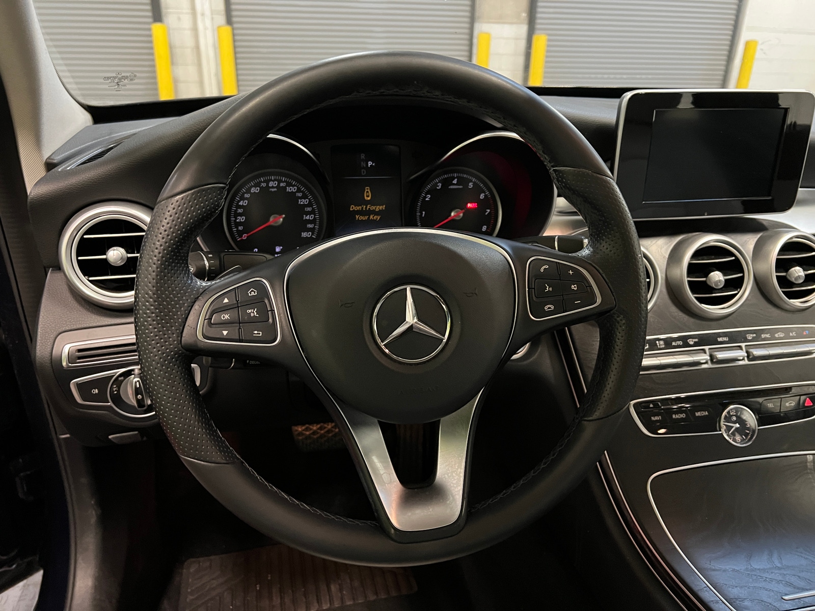 Thumbnail: 2017 Mercedes-Benz C-Class - 4