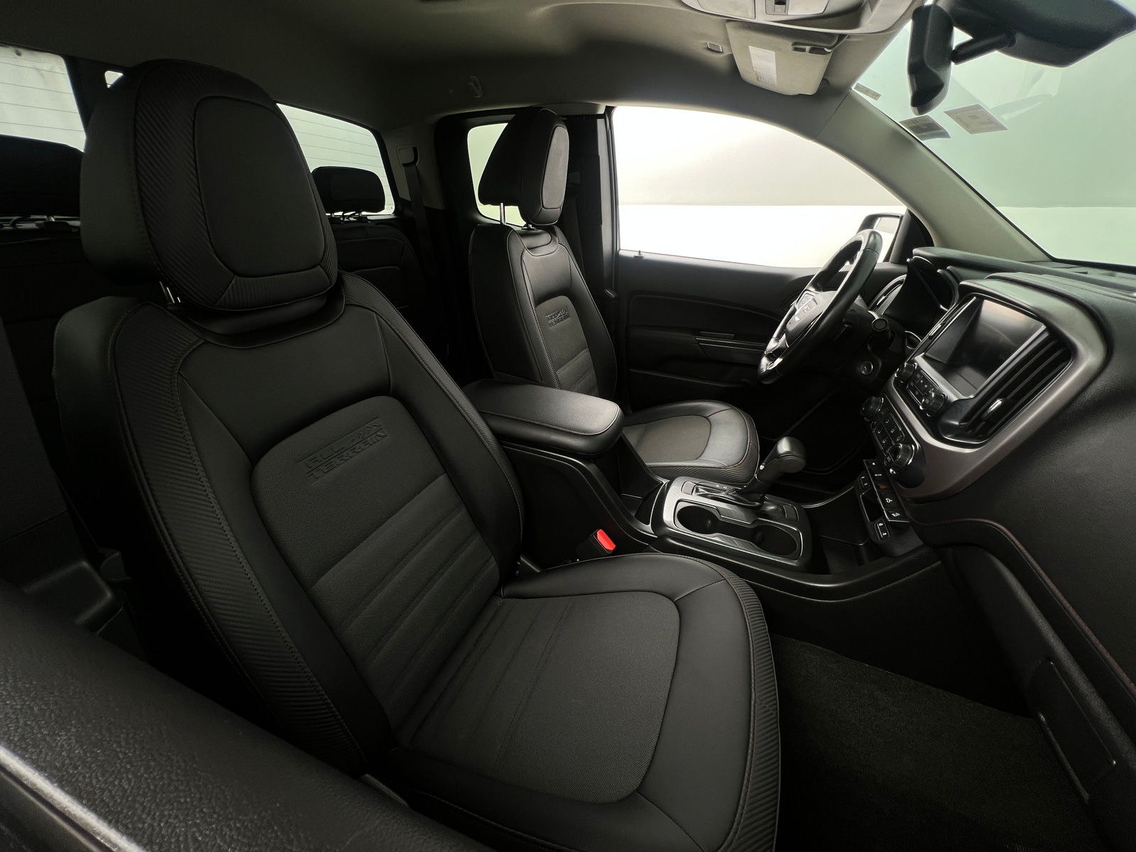 Thumbnail: 2016 GMC Canyon - 2