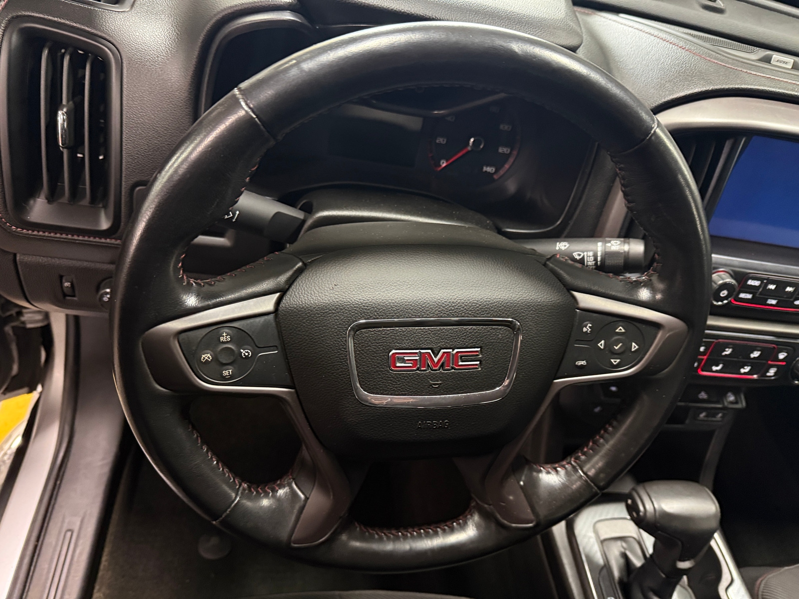 Thumbnail: 2016 GMC Canyon - 5