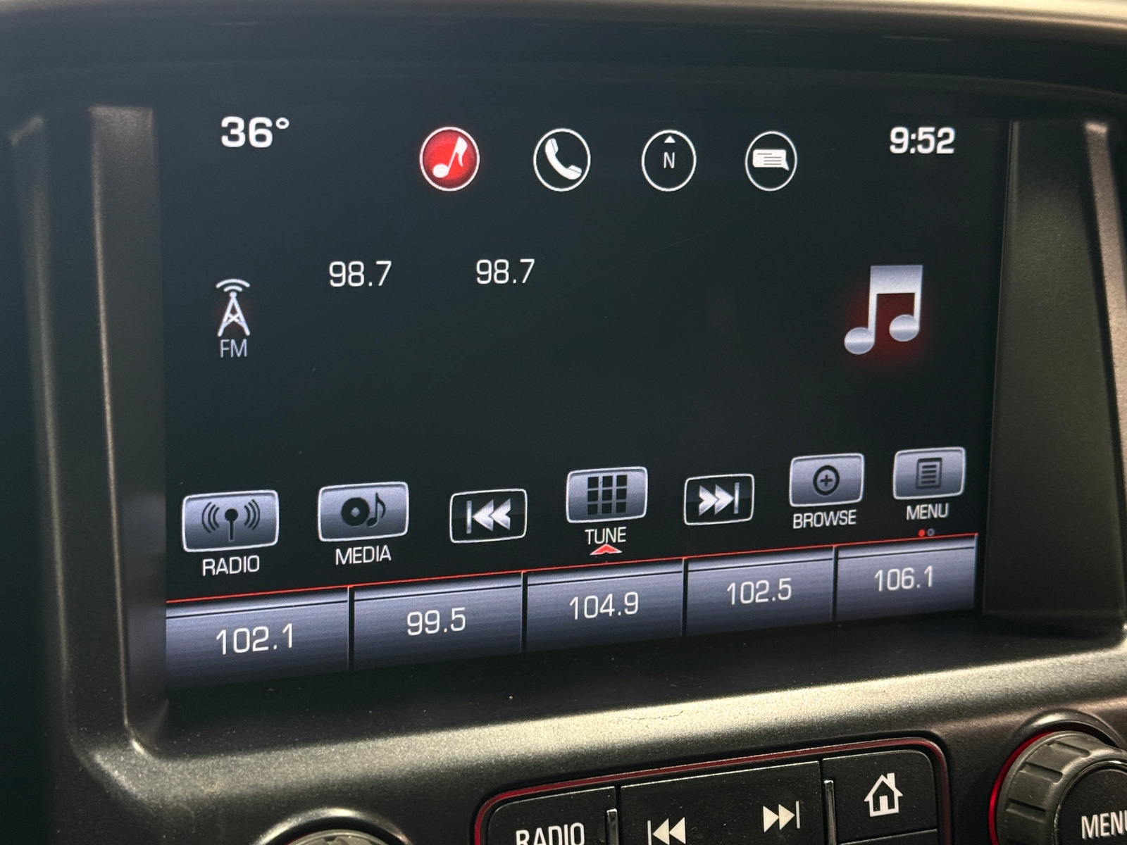 Thumbnail: 2016 GMC Canyon - 4