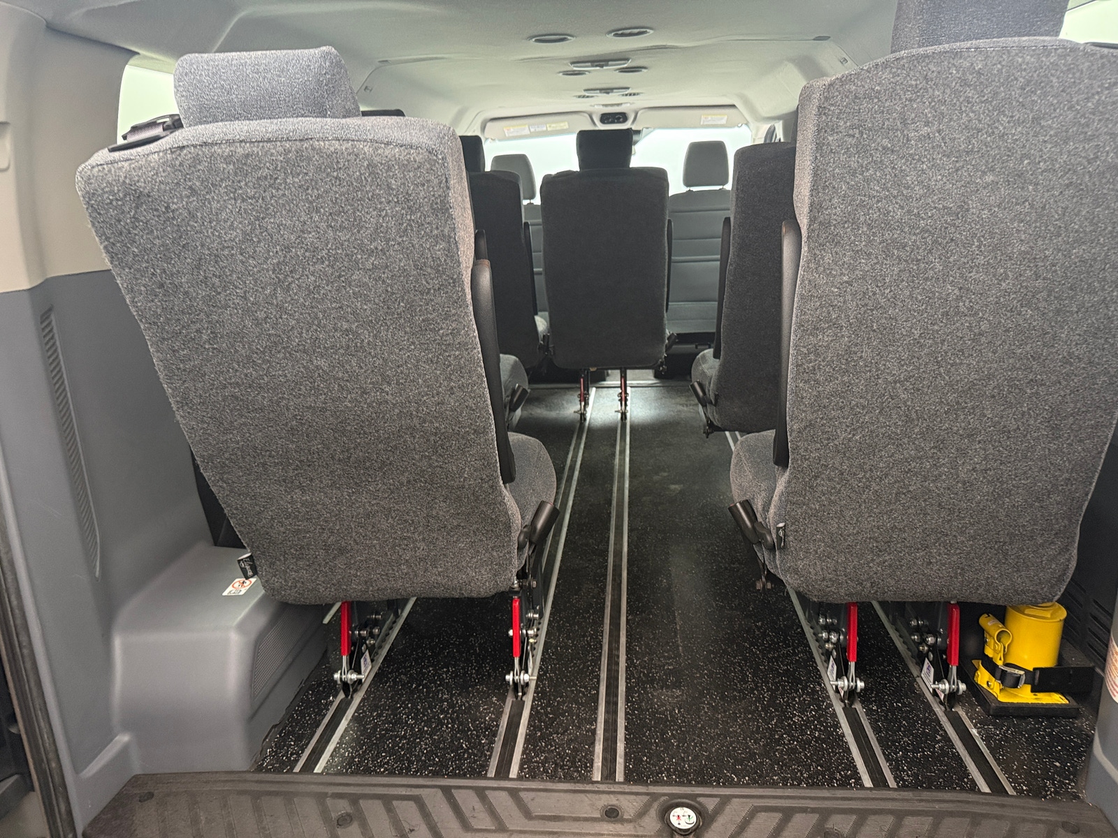 Thumbnail: 2018 Ford Transit Series - 7