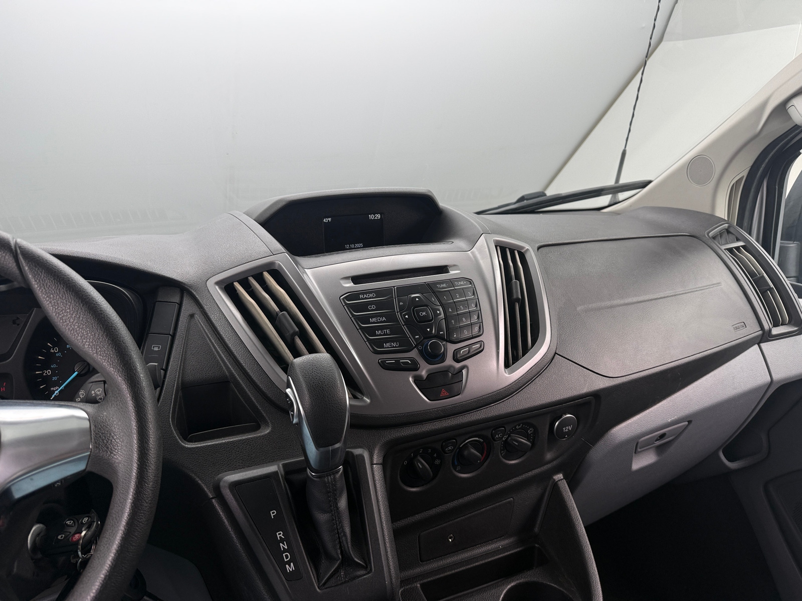 Thumbnail: 2018 Ford Transit Series - 4