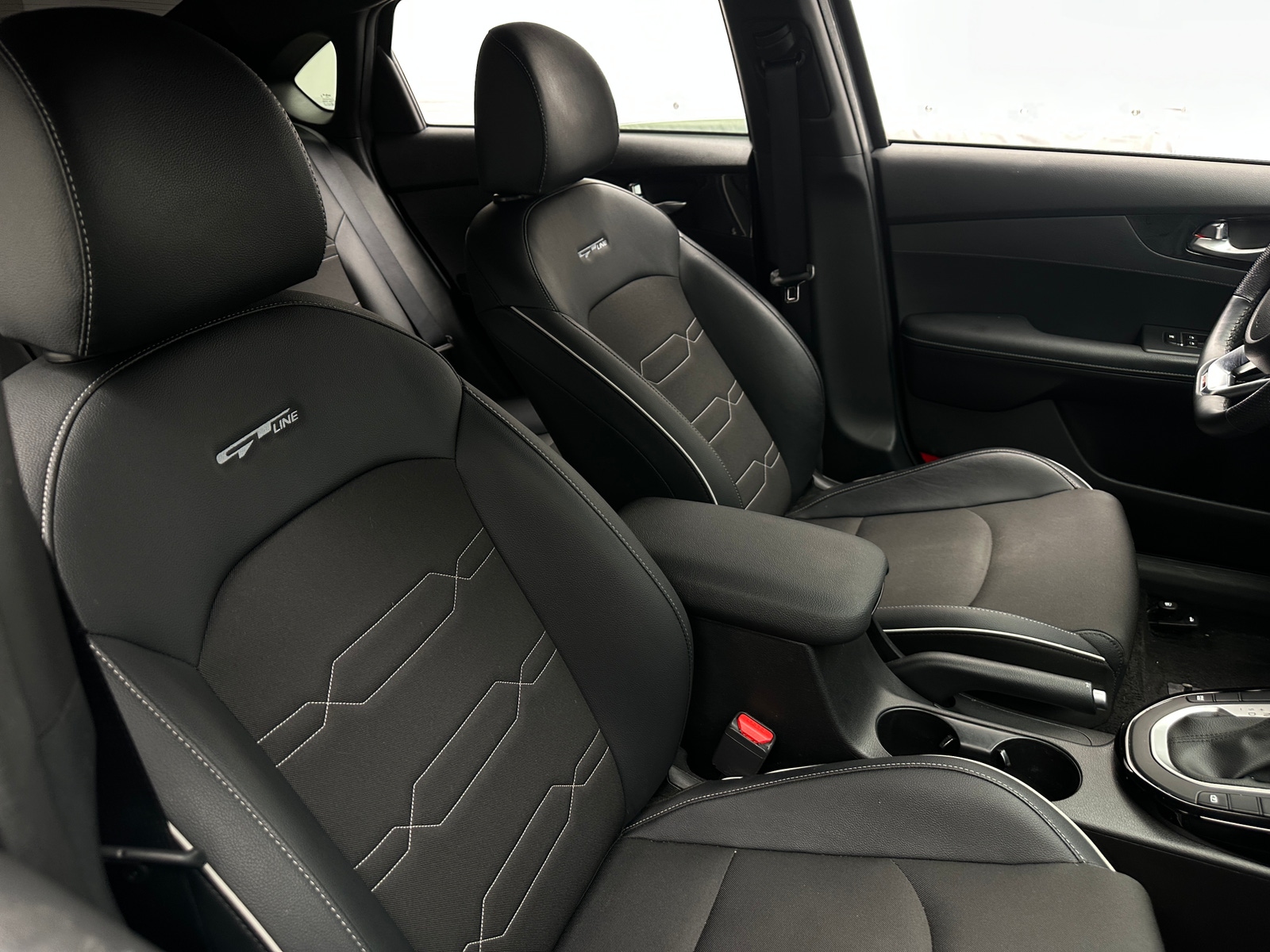 Thumbnail: 2023 Kia Forte - 2