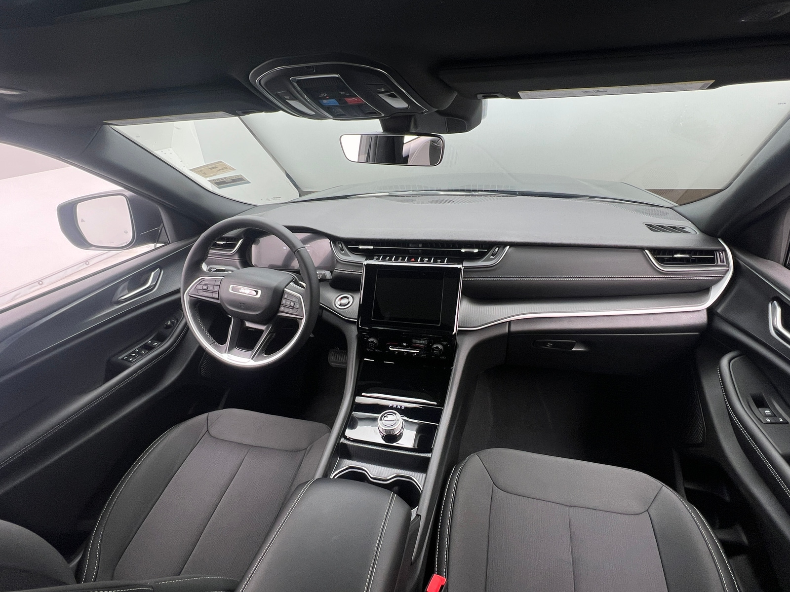 Thumbnail: 2025 Jeep Grand Cherokee L - 3