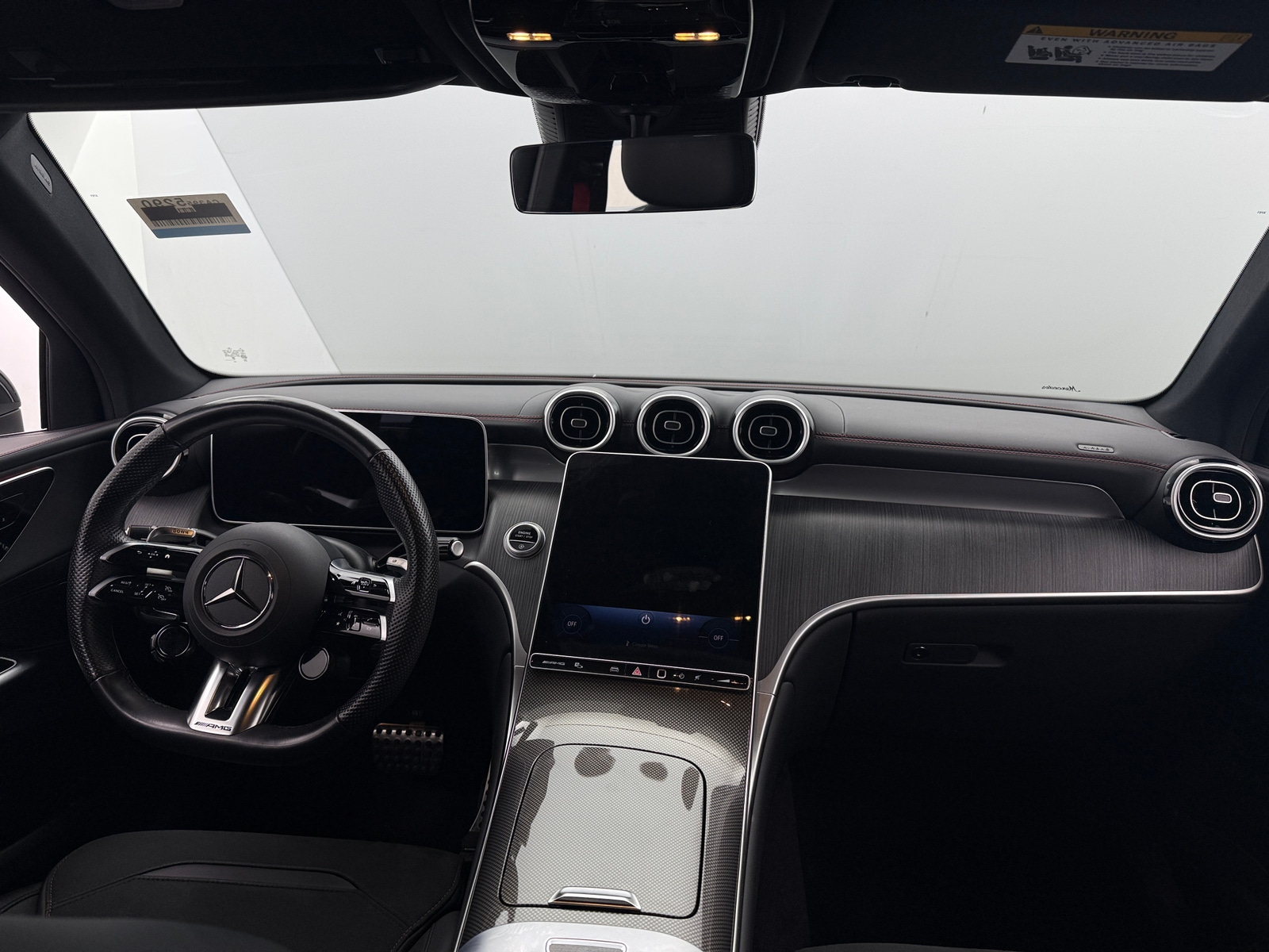 Thumbnail: 2025 Mercedes-Benz GLC - 2