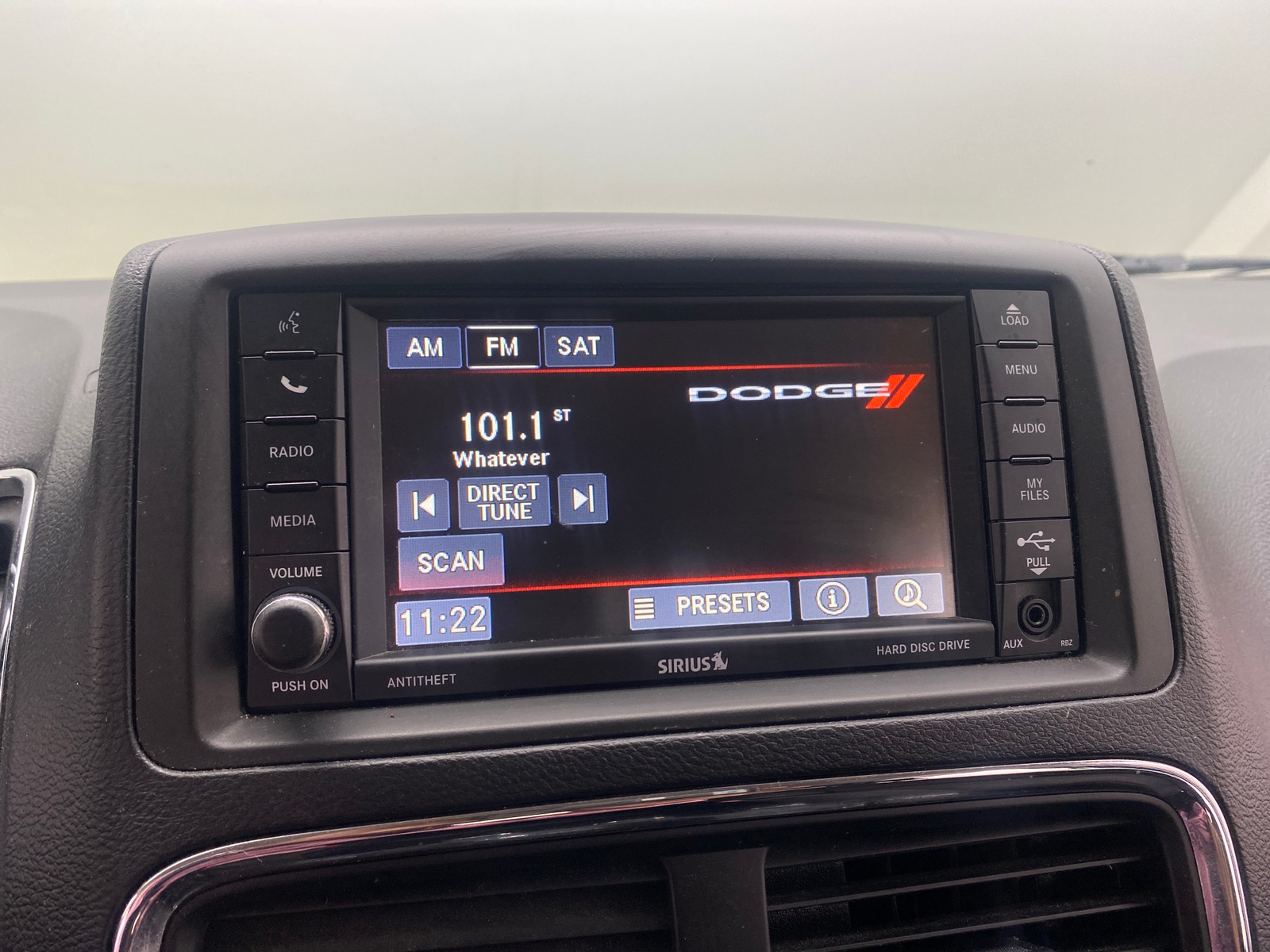 Thumbnail: 2017 Dodge Grand Caravan - 4