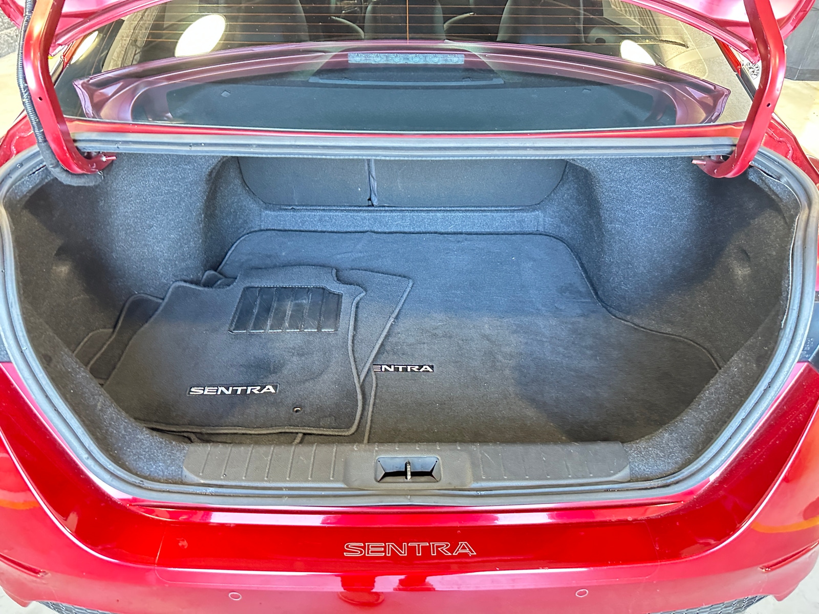 Thumbnail: 2021 Nissan Sentra - 7