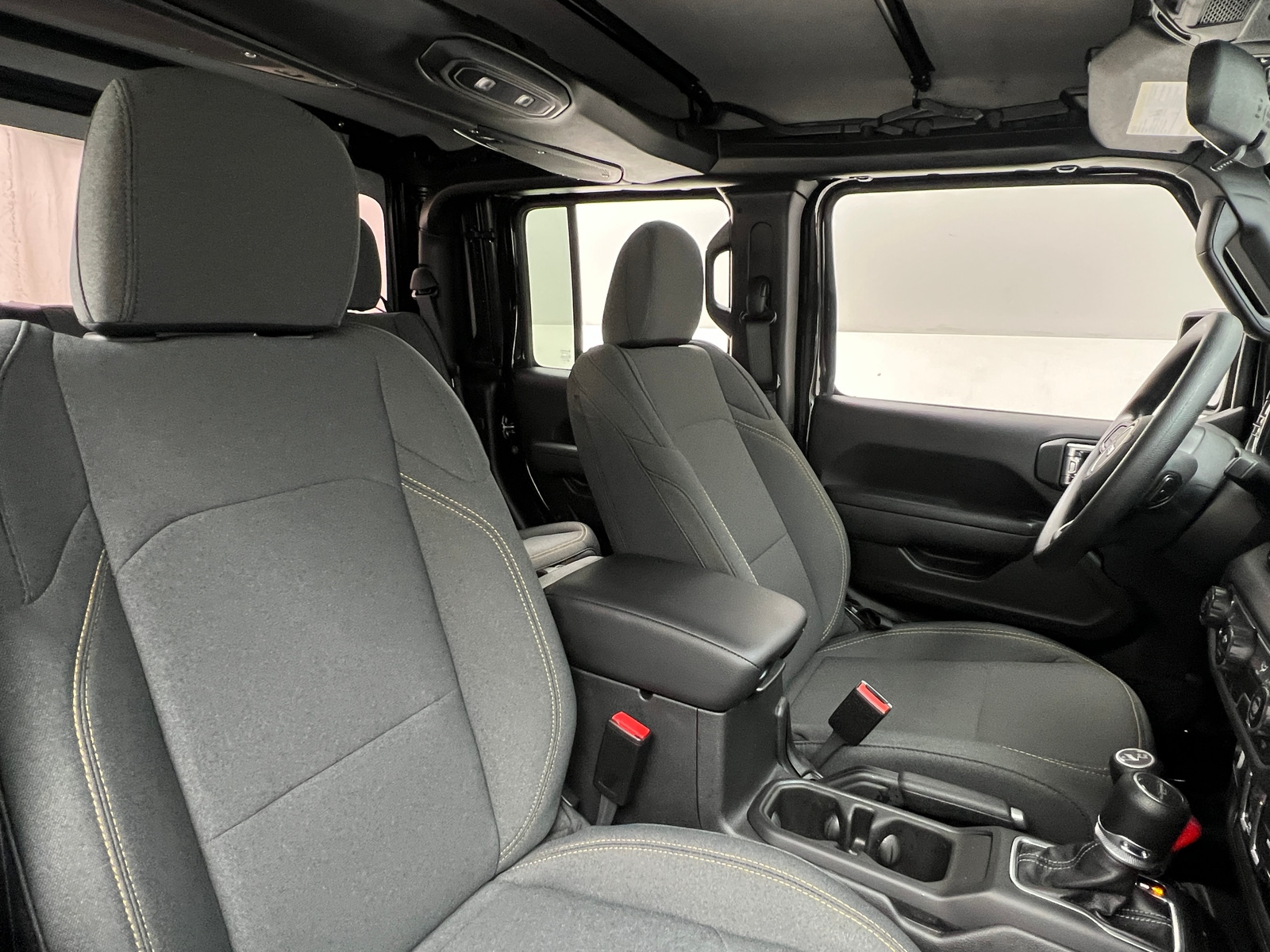 Thumbnail: 2025 Jeep Gladiator - 2