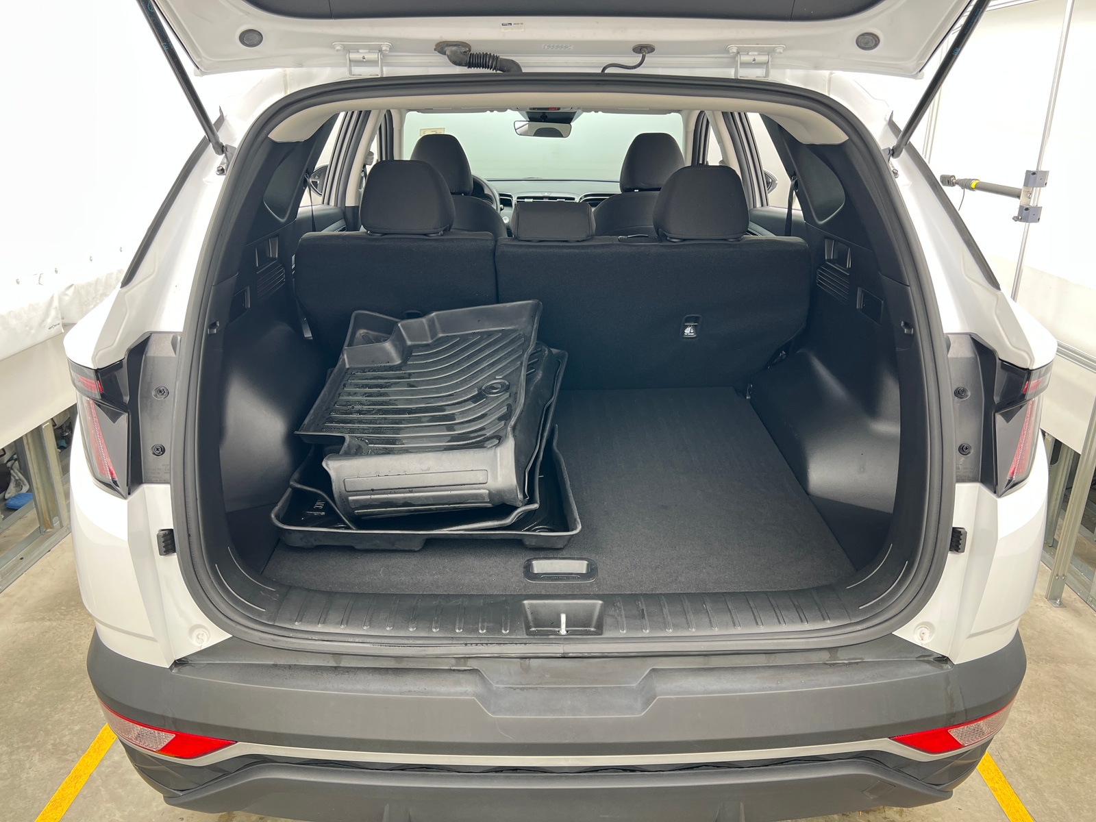 Thumbnail: 2022 Hyundai Tucson - 7