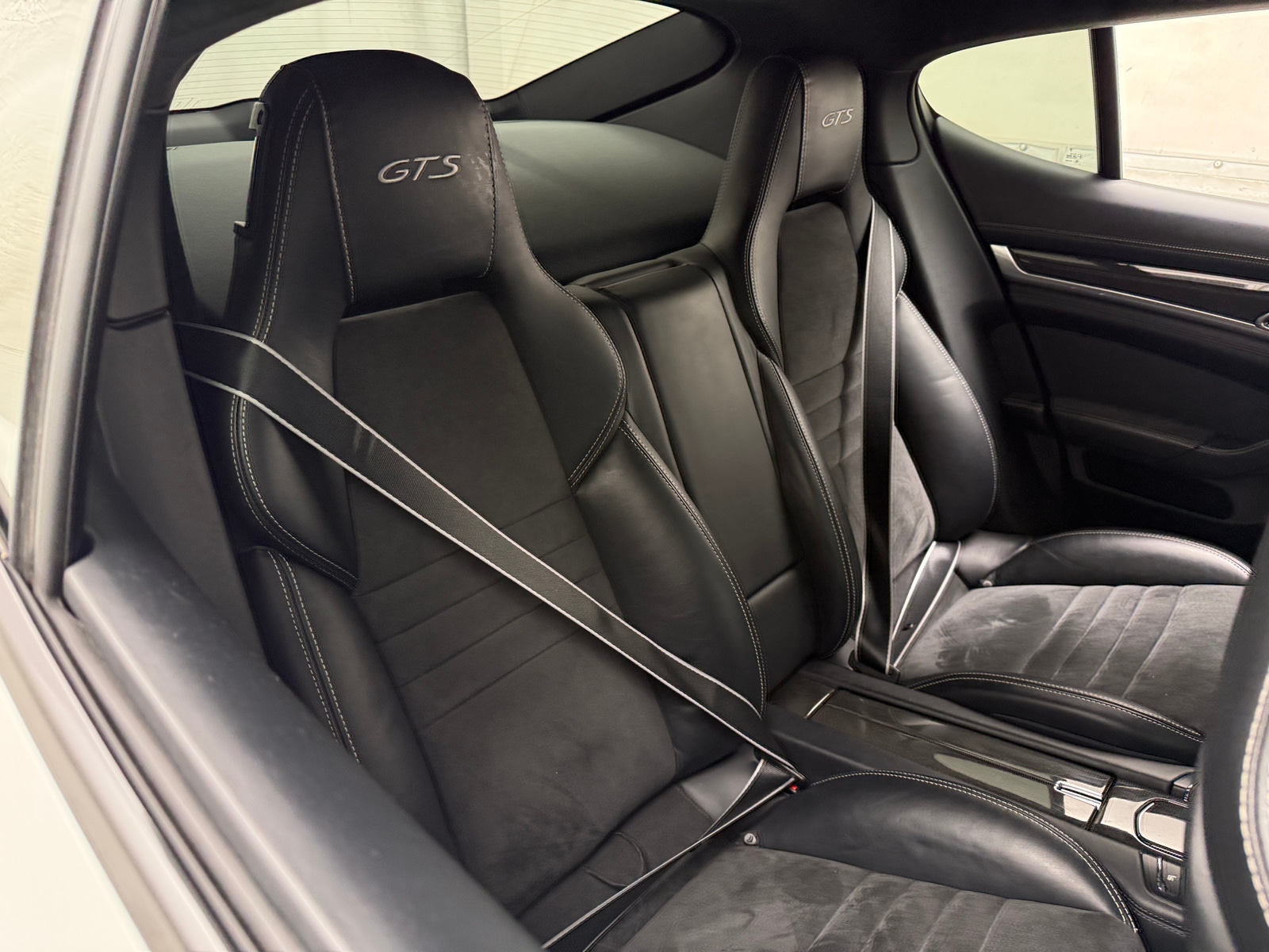 Thumbnail: 2015 Porsche Panamera - 5