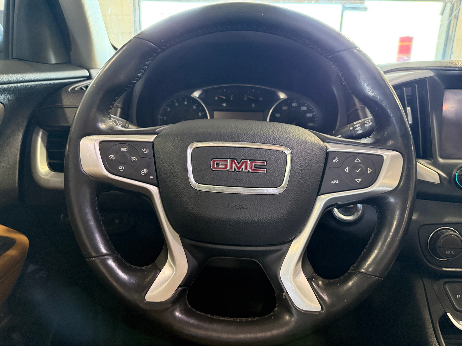 Thumbnail: 2020 GMC Terrain - 4