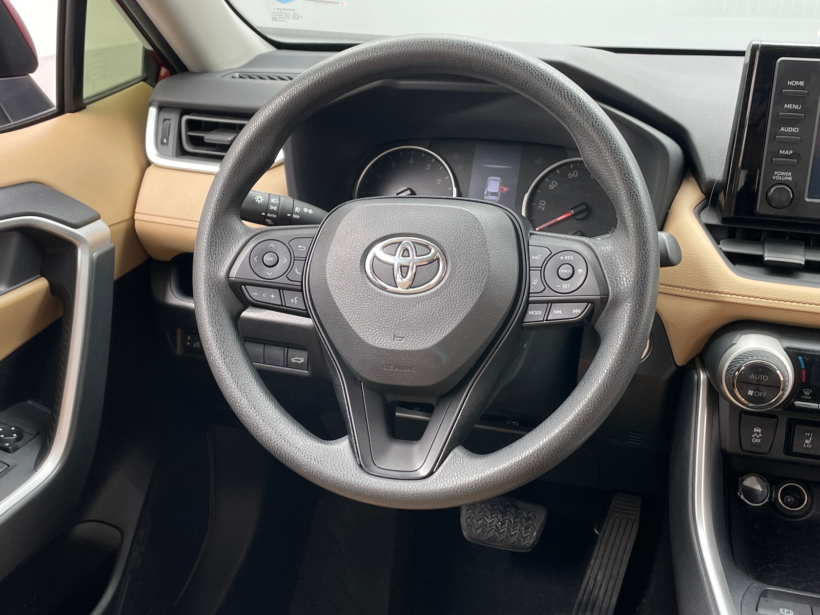 Thumbnail: 2019 Toyota RAV4 - 5