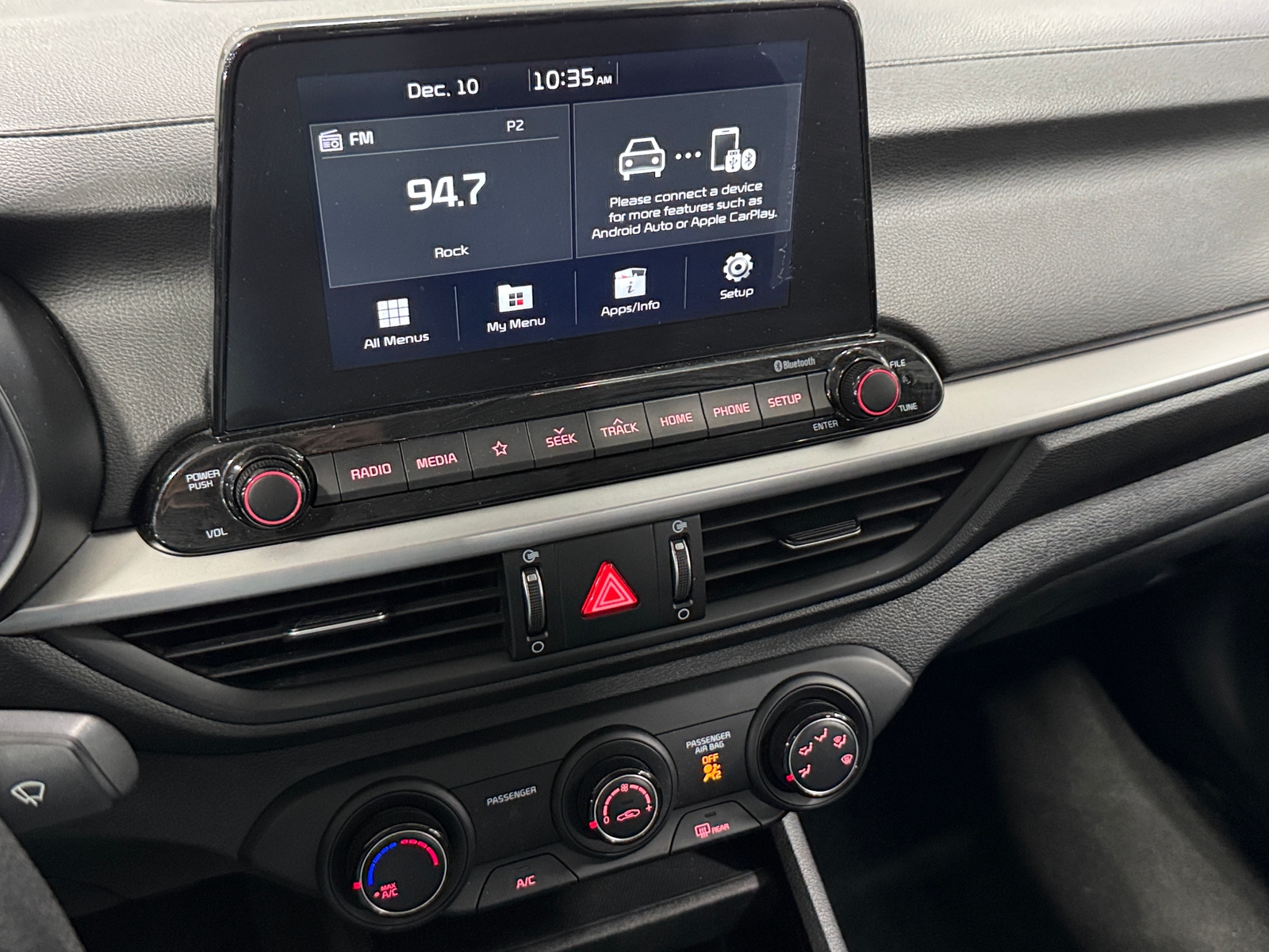 Thumbnail: 2021 Kia Forte - 4