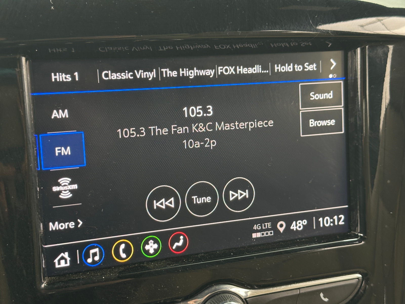 Thumbnail: 2023 Chevrolet Traverse - 4