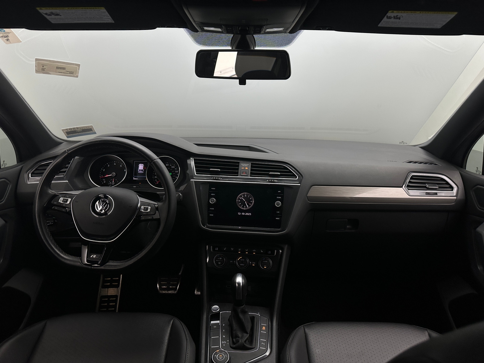 Thumbnail: 2020 Volkswagen Tiguan - 2