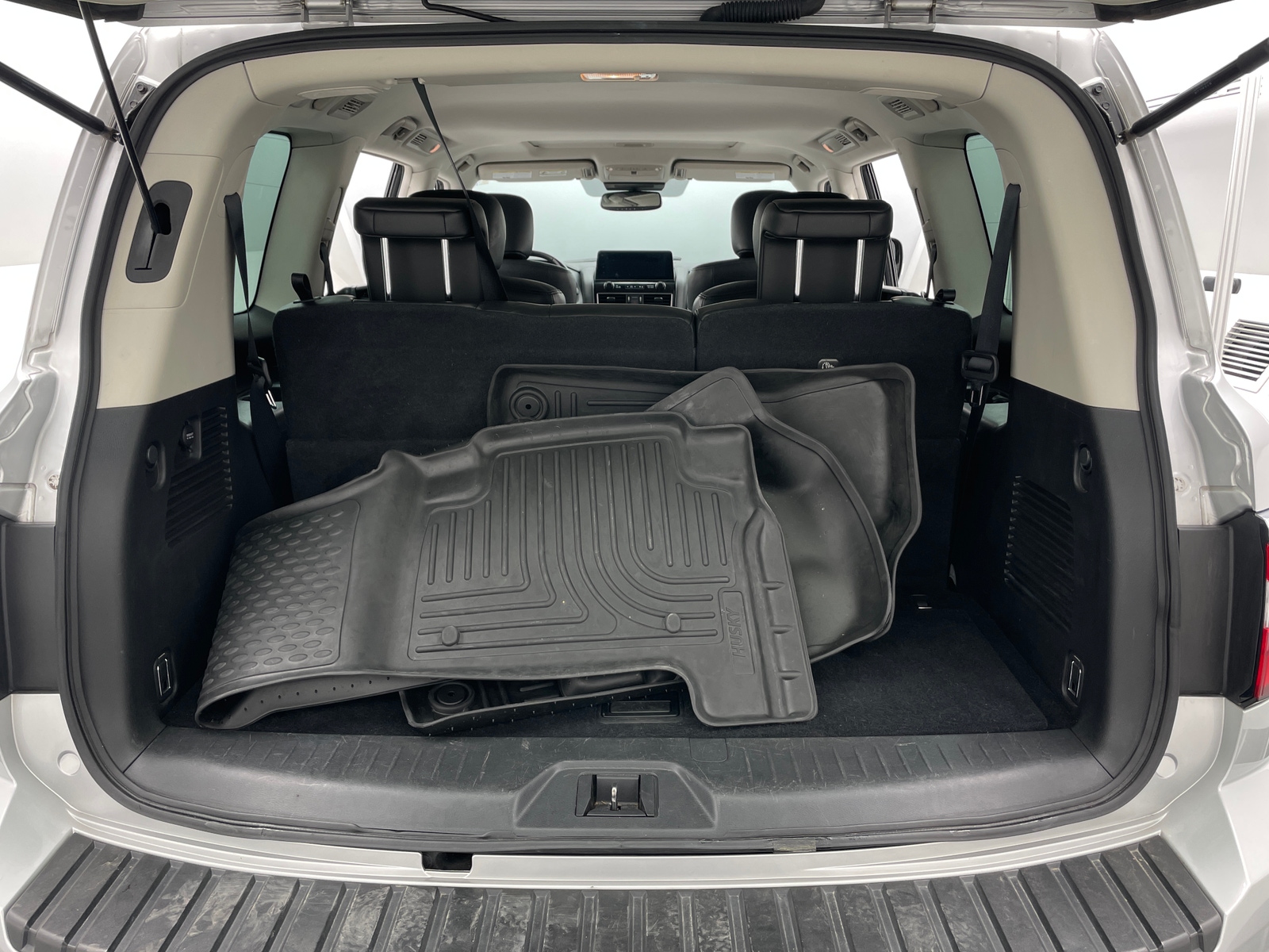 Thumbnail: 2022 Nissan Armada - 6