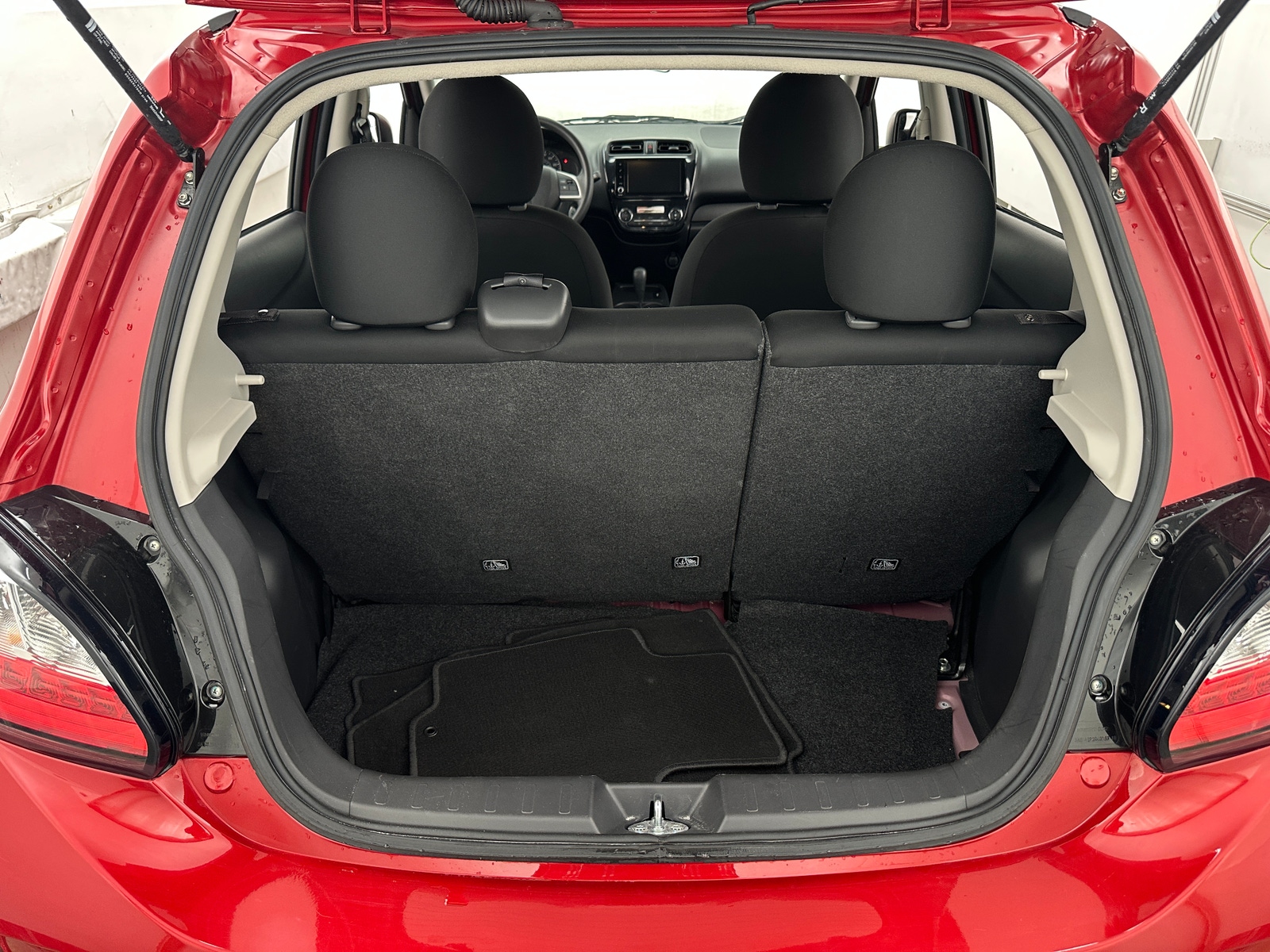 Thumbnail: 2024 Mitsubishi Mirage - 7