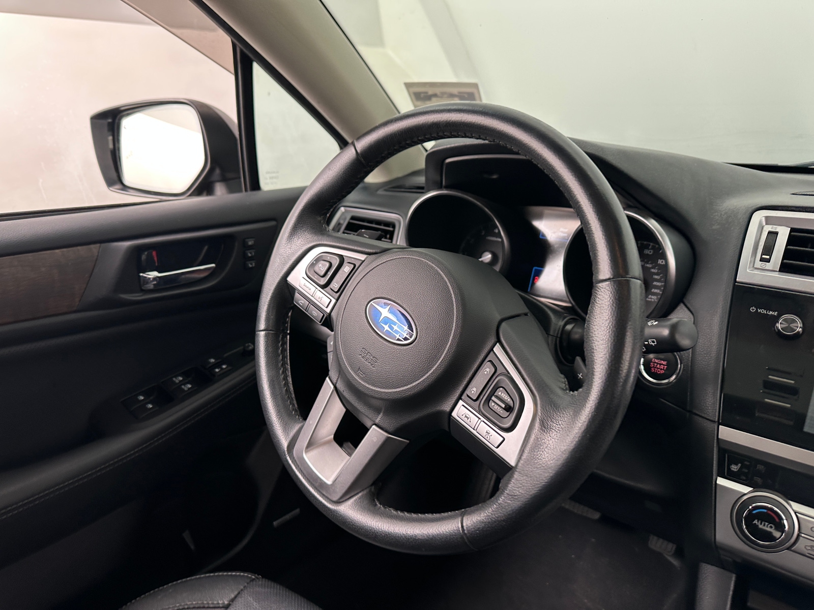 Thumbnail: 2017 Subaru Outback - 5