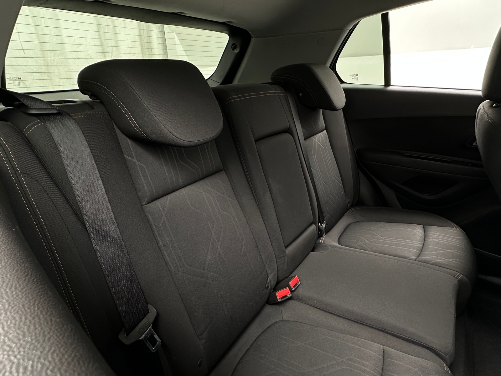 Thumbnail: 2017 Chevrolet Trax - 6