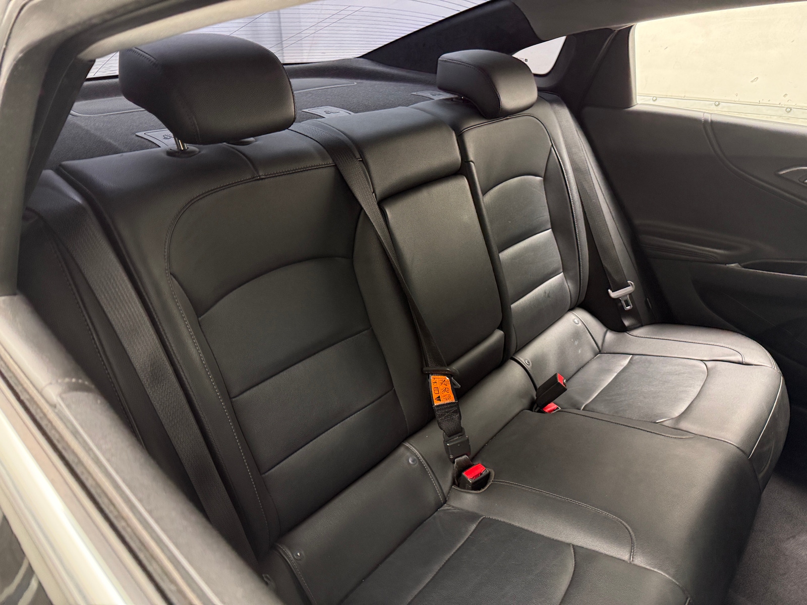 Thumbnail: 2017 Chevrolet Malibu - 5