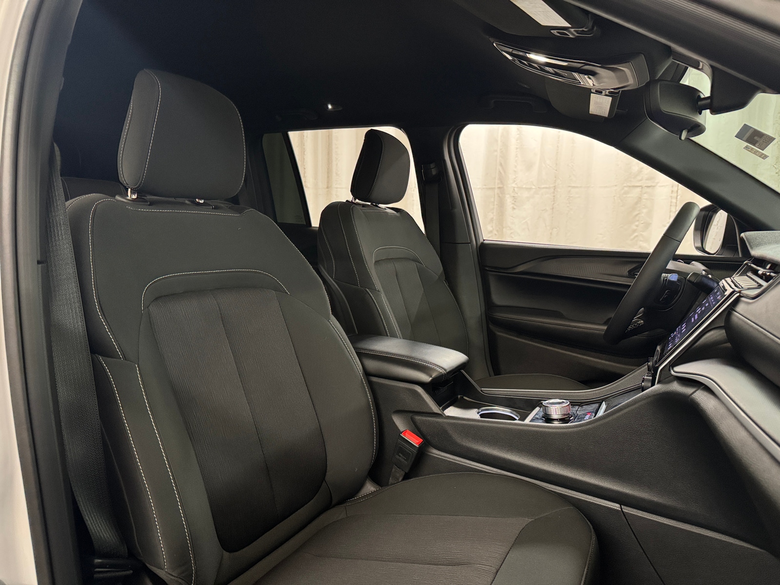 Thumbnail: 2025 Jeep Grand Cherokee - 2