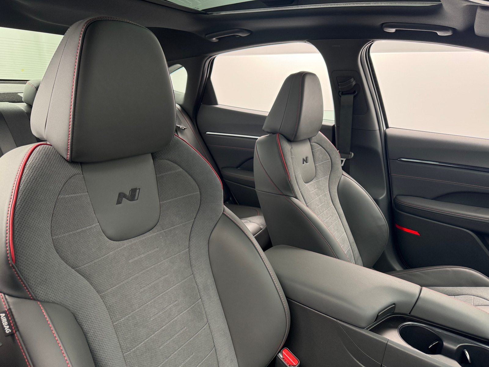 Thumbnail: 2025 Hyundai Sonata - 2