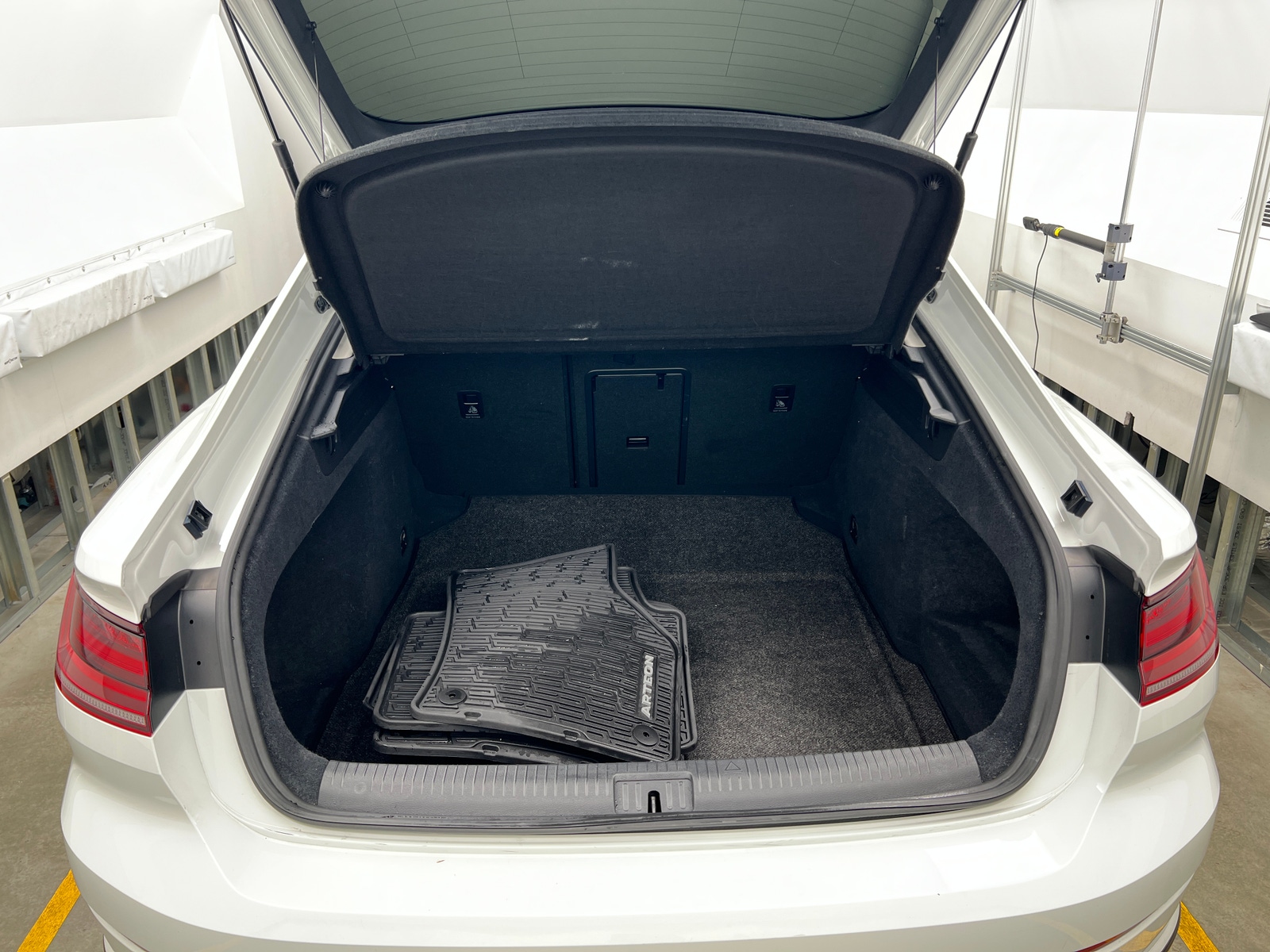 Thumbnail: 2021 Volkswagen Arteon - 6