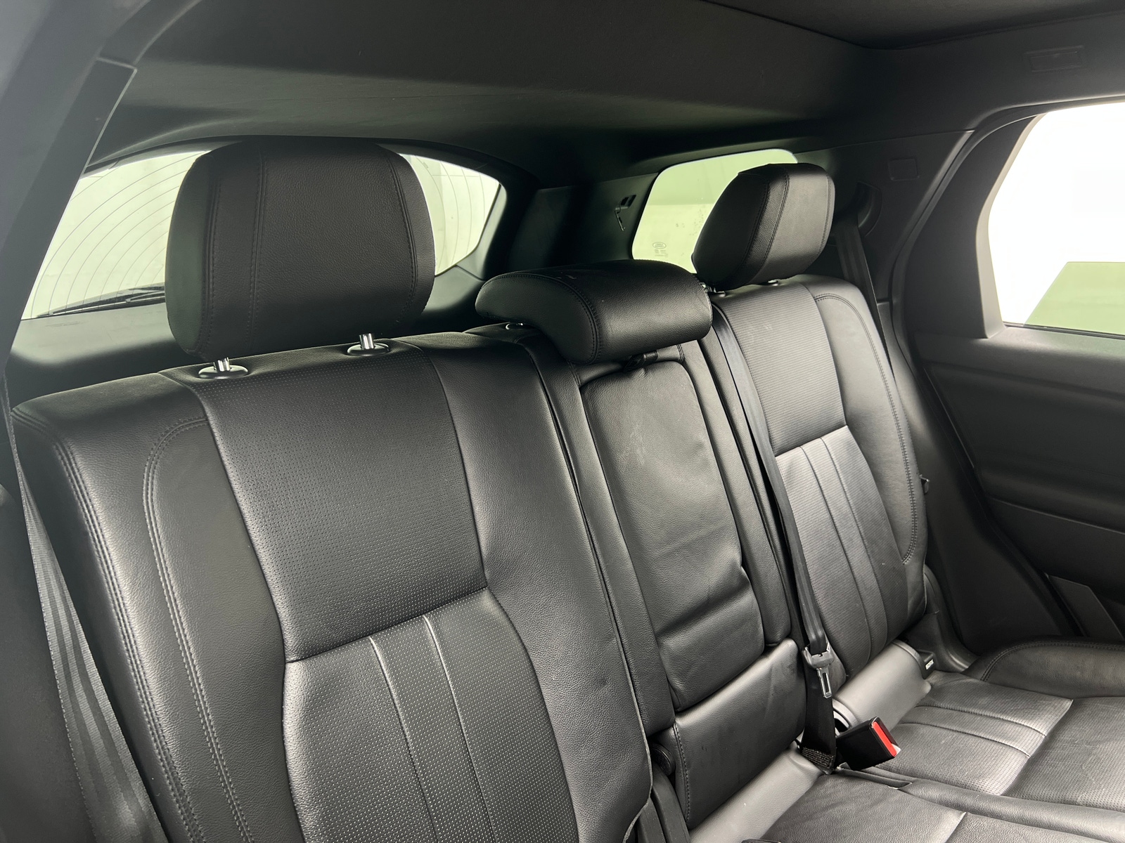 Thumbnail: 2019 Land Rover Discovery Sport - 5