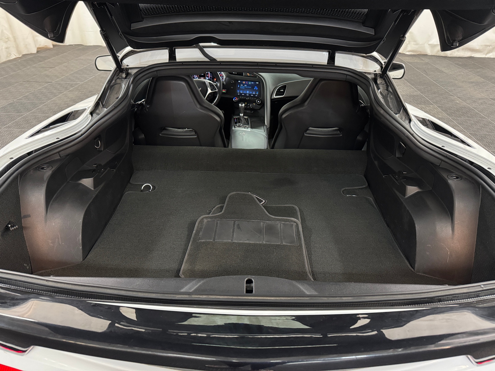 Thumbnail: 2016 Chevrolet Corvette - 4