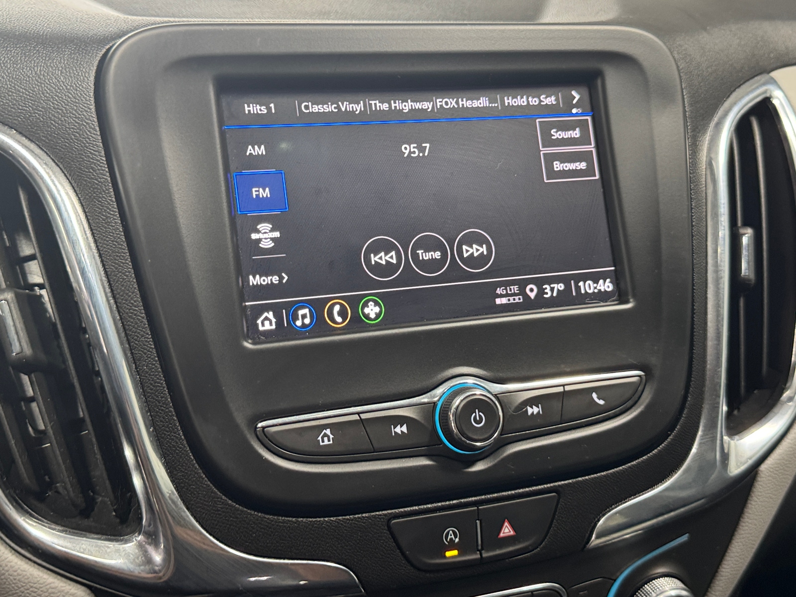 Thumbnail: 2024 Chevrolet Equinox - 4