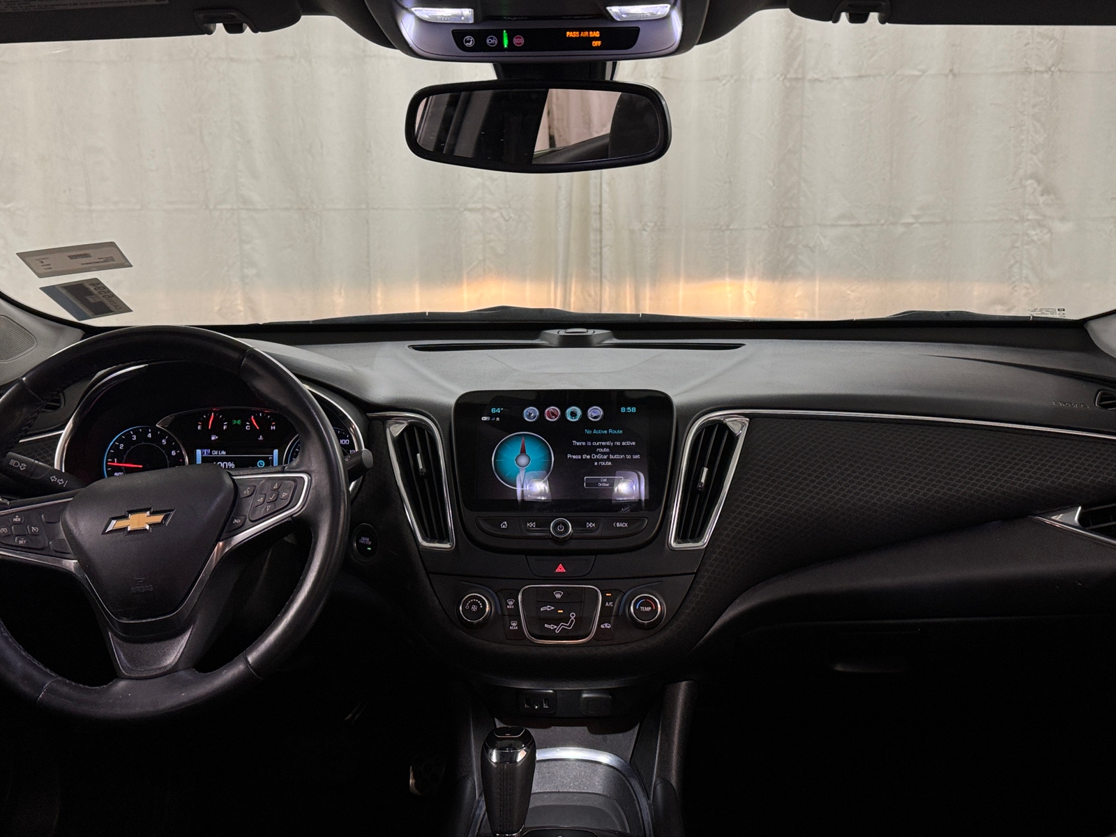 Thumbnail: 2017 Chevrolet Malibu - 3