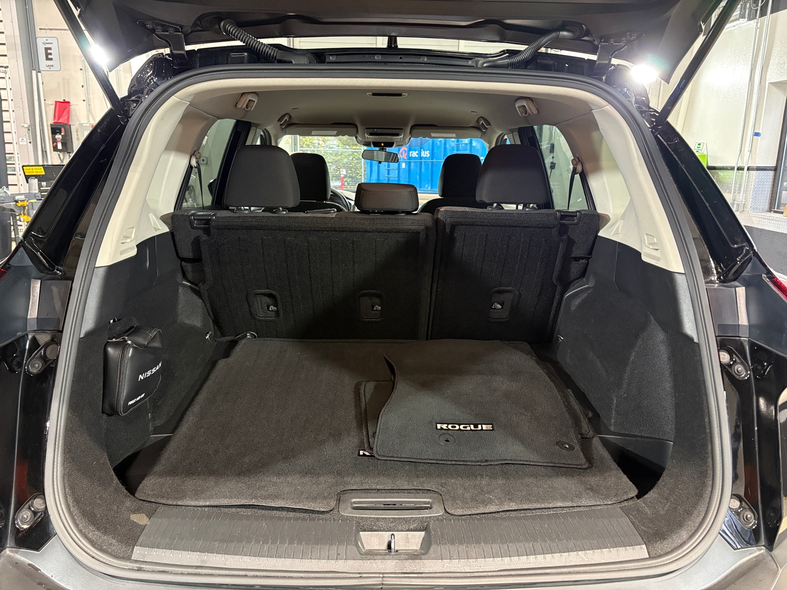 Thumbnail: 2023 Nissan Rogue - 7