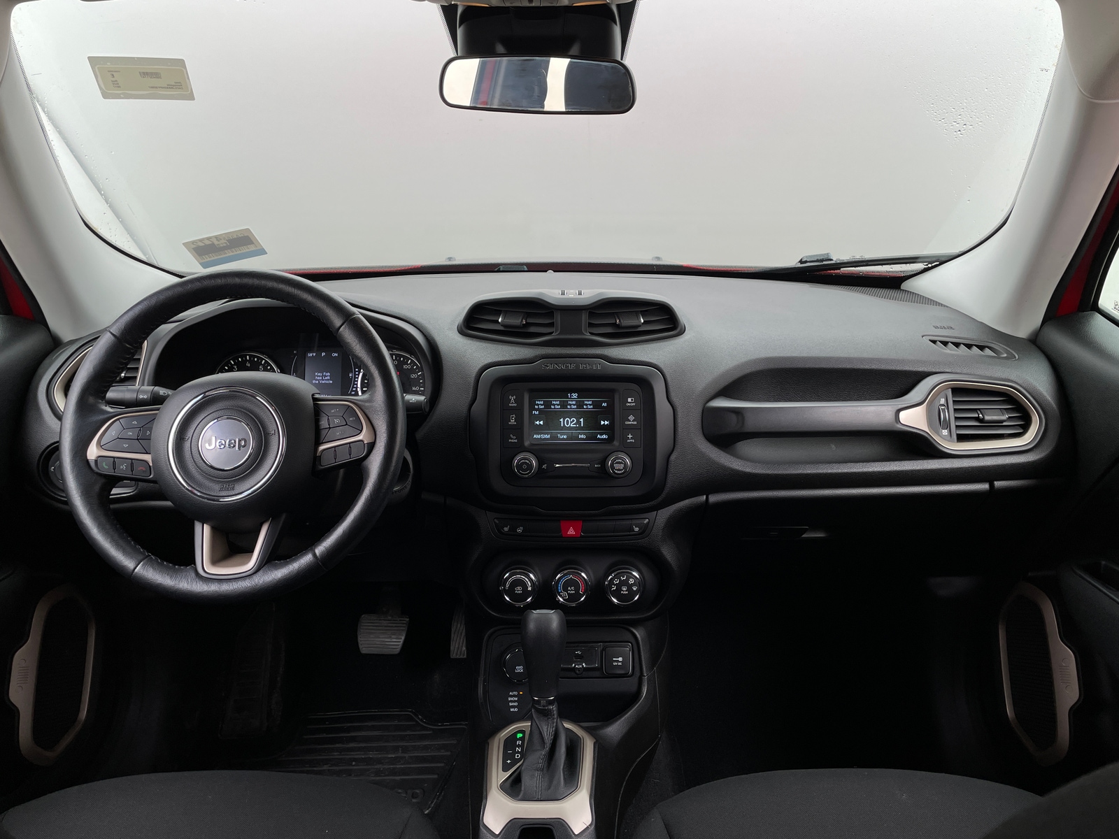 Thumbnail: 2017 Jeep Renegade - 3