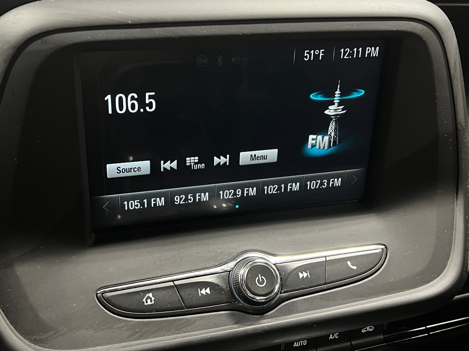 Thumbnail: 2016 Chevrolet Camaro - 3