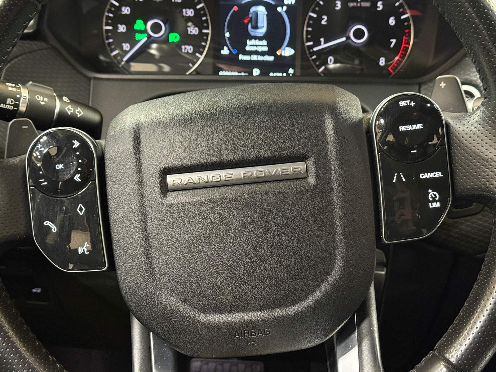 Thumbnail: 2018 Land Rover Range Rover Velar - 4