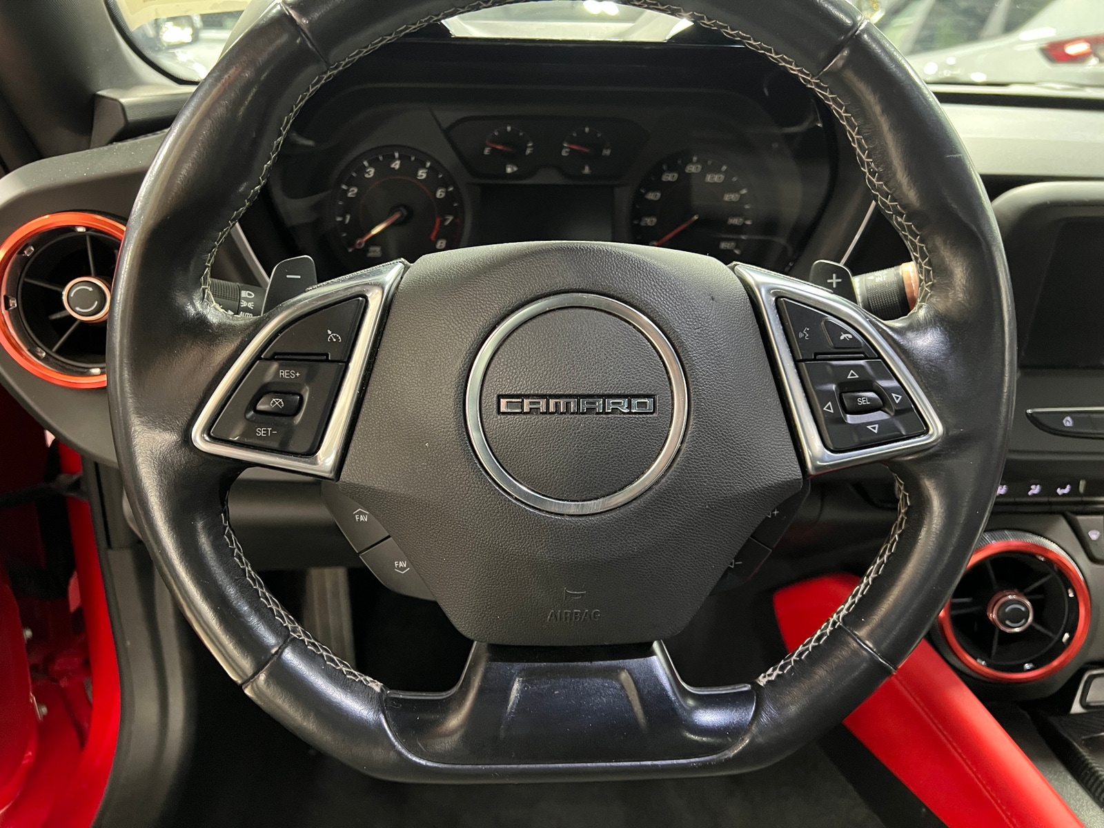 Thumbnail: 2018 Chevrolet Camaro - 4