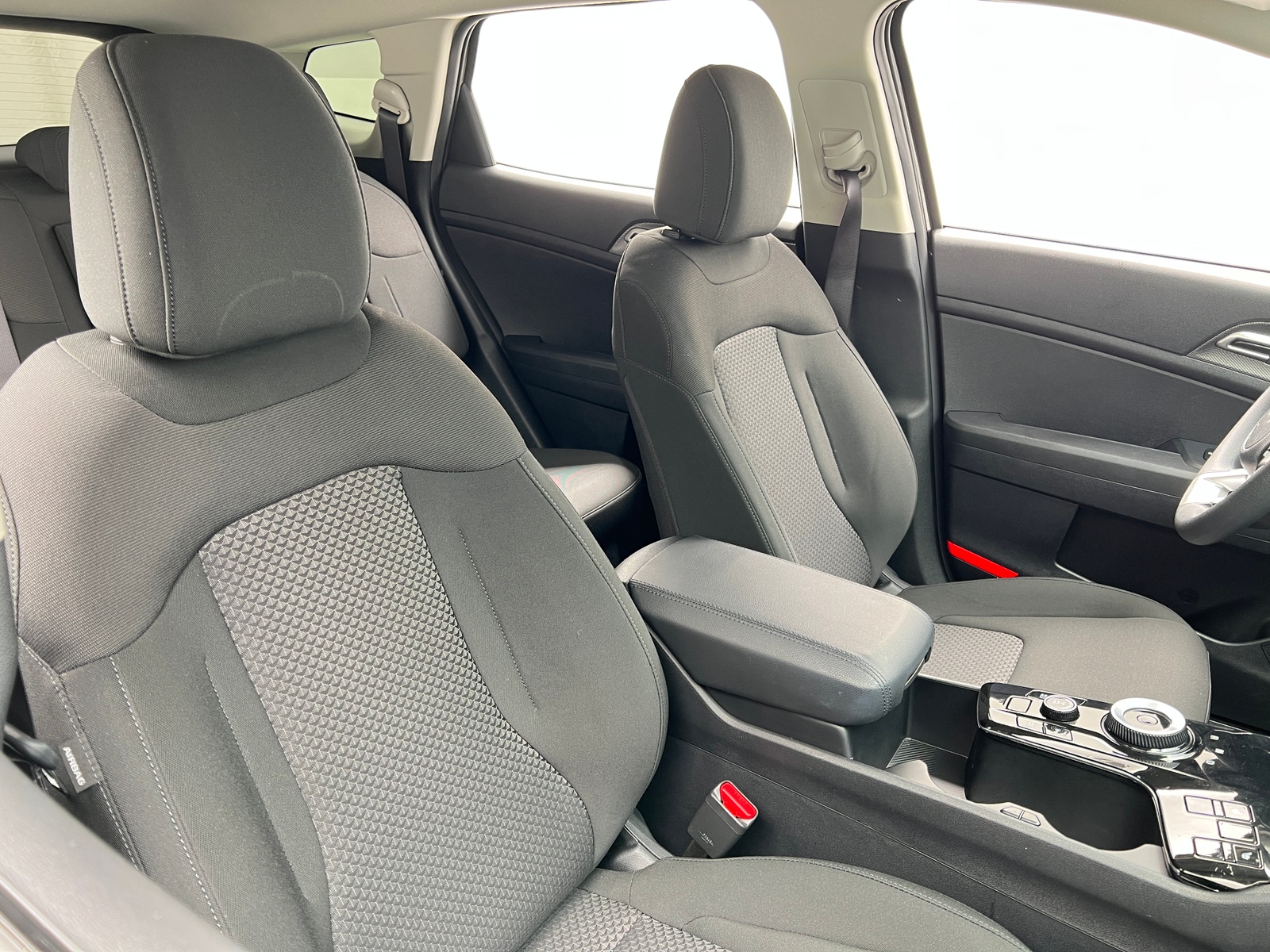 Thumbnail: 2023 Kia Sportage - 2