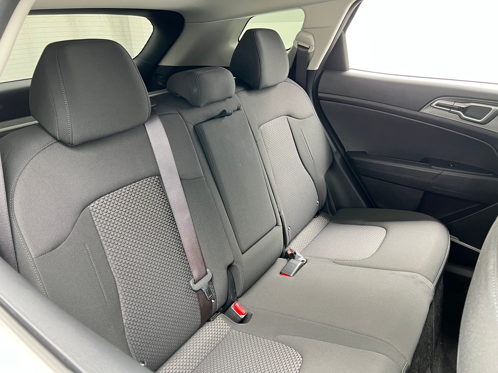 Thumbnail: 2023 Kia Sportage - 6